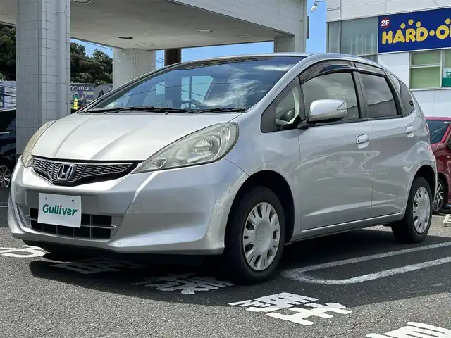 ホンダ フィット G スマートセレクション 長崎県 2012(平24)年 10.7万km アラバスターシルバーメタリック 純正HDDナビ/・AM/FM/フルセグTV/バックカメラ/ビルトインETC/ライトレベライザー/ステアリングスイッチ/前後ドライブレコーダー/フロアマット/ドアバイザー/電動格納ウィンカーミラー/保証書/取扱説明書/ナビ取扱説明書