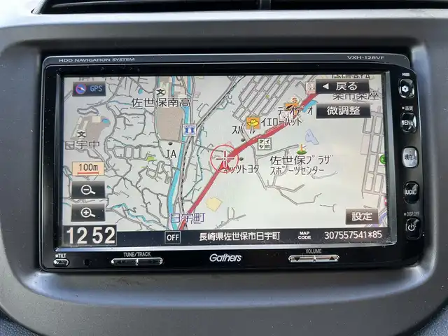 ホンダ フィット G スマートセレクション 長崎県 2012(平24)年 10.7万km アラバスターシルバーメタリック 純正HDDナビ/・AM/FM/フルセグTV/バックカメラ/ビルトインETC/ライトレベライザー/ステアリングスイッチ/前後ドライブレコーダー/フロアマット/ドアバイザー/電動格納ウィンカーミラー/保証書/取扱説明書/ナビ取扱説明書