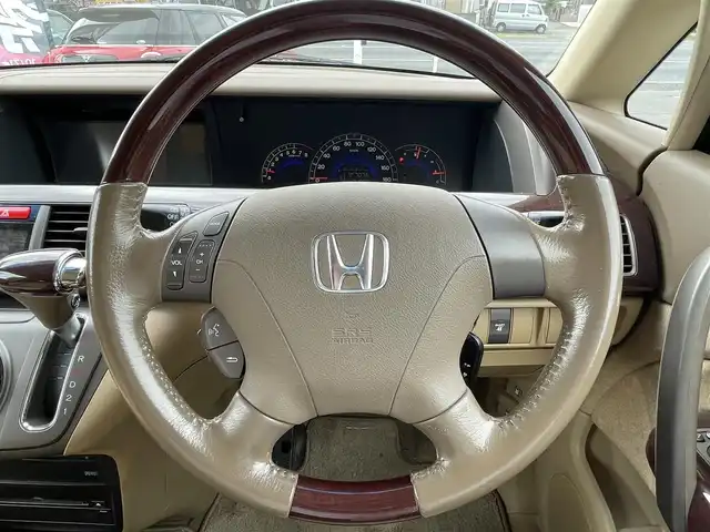 ホンダ エリシオン G プレミアム 埼玉県 2005(平17)年 10.1万km ブルーイッシュホワイトパール 両側パワースライドドア/純正フリップダウンモニター/ウッド調パネル/ウッドレザーコンビステア/社外ＥＴＣ/ダブルエアバッグ/アンチロックブレーキ