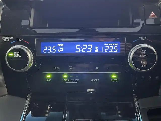 トヨタ ヴェルファイア Z Gエディション 滋賀県 2019(令1)年 8.4万km ホワイトパールクリスタルシャイン ムーンルーフ/ALPINE製メモリナビ/(フルセグTV CD DVD Bluetooth)/トヨタセーフティセンス/・プリクラッシュセーフティ/・車線逸脱警報/・レーダークルーズコントロール/・パーキングサポートブレーキ/リヤモニター/レザーシート/シートヒーター/ベンチレーション/ステアリングリモコン/ステアリングヒーター/ドライブレコーダー/ビルトインETC/電動パーキングブレーキ/プッシュスタート/スマートキー/オートブレーキホールド/両側パワースライドドア/電動格納ミラー/ウインカーミラー/シーケンシャルウインカー/LEDヘッドライト/オートマチックハイビーム