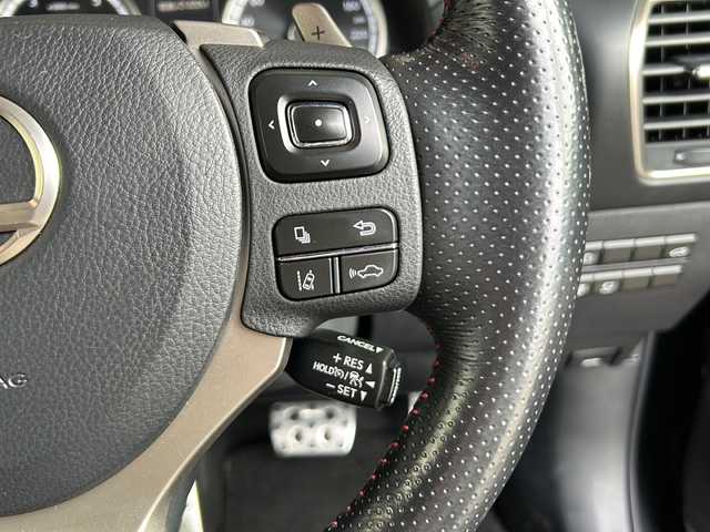 レクサス ＮＸ 300 Fスポーツ 静岡県 2017(平29)年 8.7万km グラファイトブラックガラスフレーク 純正メモリナビ/・CD/・DVD/・フルセグＴＶ/・Bluetooth/・USB/・AM/・FM/主要装備/・サンルーフ/・衝突軽減/・レーンキープ/・追従クルコン/・全方位カメラ/・BSM/・パワーバックドア/・ルーフレール/・レザーシート/・パワーシートD/N席/・シートヒーターD/N席/・エアシートD/N席/・ETC2.0/・ドラレコ/・純正フロアマット/・純正アルミホイール/・LEDヘッドライト/・オートハイビーム