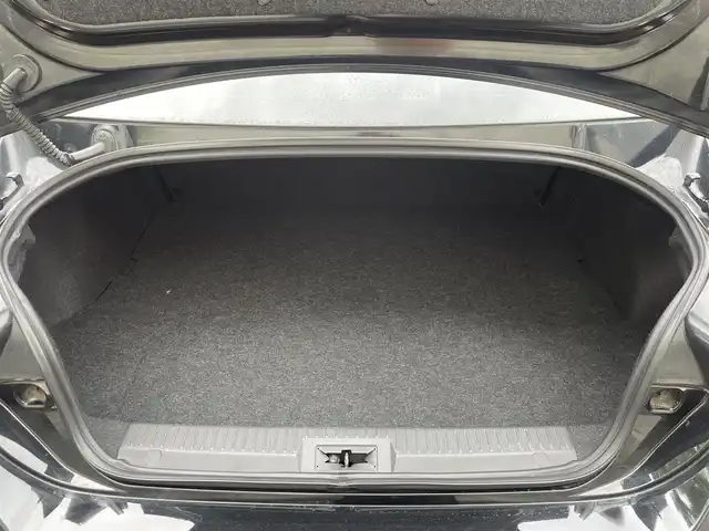 トヨタ ８６ GT 埼玉県 2017(平29)年 4.3万km クリスタルブラックシリカ /6速MT//純正メモリナビ//ワンセグTV//バックカメラ//CD&Bluetooth//クルーズコントロール//ETC//スマートキーx2//LEDヘッドライト//LEDフォグランプ//ドラレコ(SDカード欠)//W.サイド.カーテンエアバッグ//ABS//横滑り防止装置//革巻きステアリング//オートライト//リヤスポイラー//スモークフィルム//純正17インチAW//新車時保証書//取扱説明書//ナビ取説