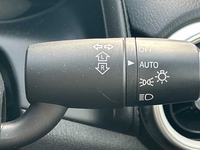 マツダ ＣＸ－３ 15S アーバンドレッサー 沖縄県 2023(令5)年 1.5万km スノーフレイクホワイトパールマイカ 純正ナビ・TV・Bluetooth・CD/DVD/全方位カメラ/前後ドラレコ　/コーナーセンサー/オートライト/シートヒーター・ハンドルヒーター/スマートブレーキサポート/追従機能付きレーダークルーズコントロール/BSM/レーンキープアシスト/誤発進抑制制御