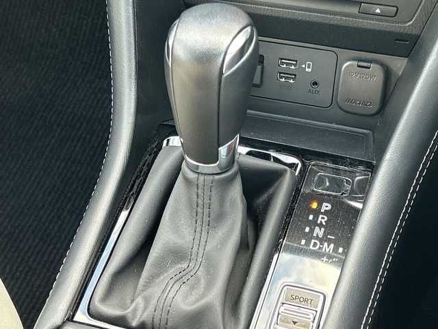 マツダ ＣＸ－３ 15S アーバンドレッサー 沖縄県 2023(令5)年 1.5万km スノーフレイクホワイトパールマイカ 純正ナビ・TV・Bluetooth・CD/DVD/全方位カメラ/前後ドラレコ　/コーナーセンサー/オートライト/シートヒーター・ハンドルヒーター/スマートブレーキサポート/追従機能付きレーダークルーズコントロール/BSM/レーンキープアシスト/誤発進抑制制御