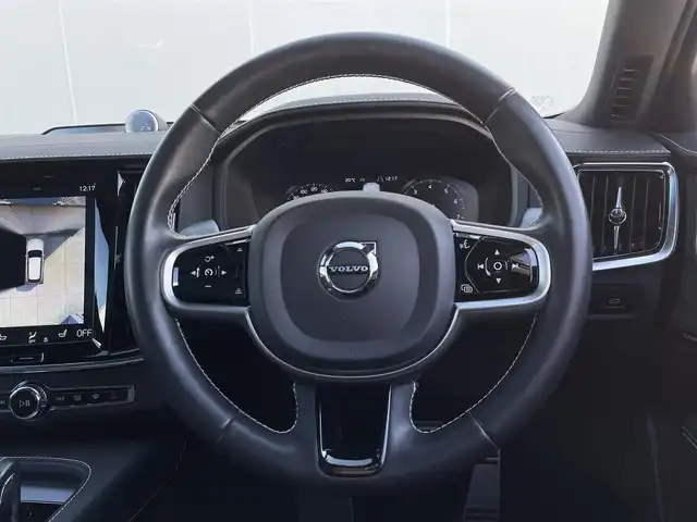 ボルボ Ｖ９０ B6 AWD Rデザイン 東京都 2020(令2)年 4.4万km 黒 ワンオーナー/Ｂ＆Ｗサウンド/純正ナビ/３６０°カメラ/レザーシート/シートヒーター/パノラマガラスルーフ/ドライブレコーダー/ETC/スマートキー