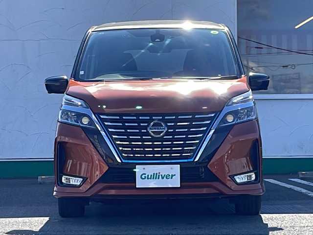 日産 セレナ e－パワー ハイウェイスター V 徳島県 2020(令2)年 4.8万km サンライズオレンジ/ダイヤモンドブラック 純正9型ナビ/（ラジオ/フルセグ/DISC/iPod/USB/BT/HDMI）/全方位カメラ/プロパイロット/オートブレーキホールド/デジタルインナーミラー/ブラインドスポットモニター/両側電動スライドドア/前後コーナーセンサー/LEDヘッドライト/追従式クルーズコントロール/ビルトインETC/純正フロアマット/ドアバイザー/フォグライト