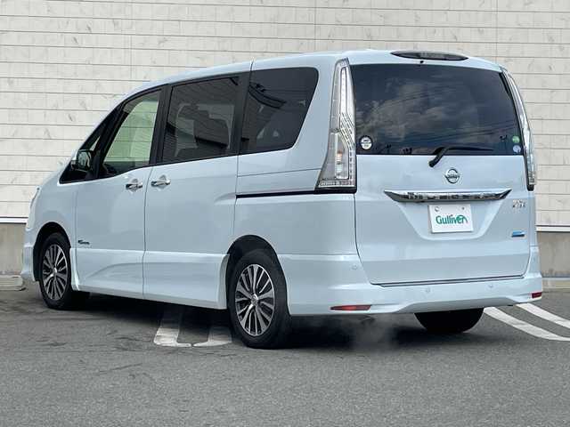 日産 セレナ HWS S HV Vセレ +SeftyⅡ 山形県 2016(平28)年 7.4万km ブルームーンホワイトP エマージェンシーブレーキ/車線逸脱警報/横滑り防止装置/社外ナビ（フルセグ/DVD/CD/BT）/全周囲カメラ/両側パワースライド/ビルトインETC/ドライブレコーダー/アイドリングストップ/クルーズコントロール/純正アルミホイール/冬タイヤ車載/白レザー調シートカバー/プッシュスタート