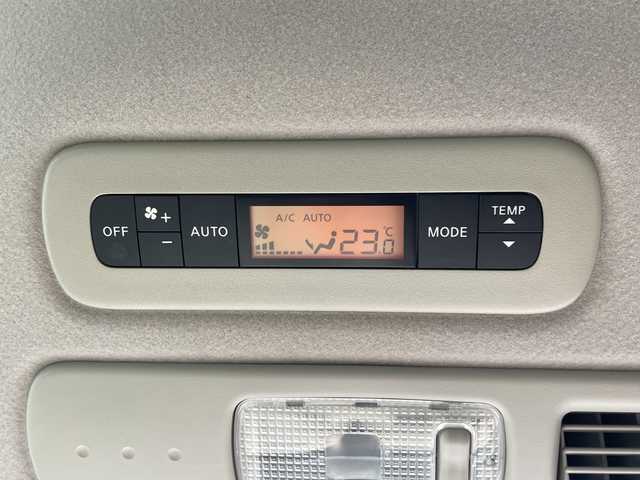 日産 セレナ HWS S HV Vセレ +SeftyⅡ 山形県 2016(平28)年 7.4万km ブルームーンホワイトP エマージェンシーブレーキ/車線逸脱警報/横滑り防止装置/社外ナビ（フルセグ/DVD/CD/BT）/全周囲カメラ/両側パワースライド/ビルトインETC/ドライブレコーダー/アイドリングストップ/クルーズコントロール/純正アルミホイール/冬タイヤ車載/白レザー調シートカバー/プッシュスタート