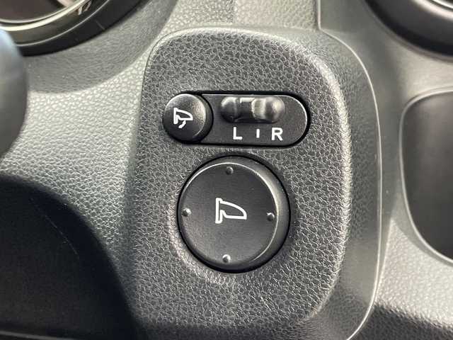 ホンダ フィット G スマートセレクション 群馬県 2012(平24)年 2.3万km アズールブルーメタリック 禁煙車　純正モニター付きCDデッキ　ステアリングスイッチ　ETC　オートライト　バックカメラ　前後ドライブレコーダー　スマートキー　電動格納ミラー　純正フロアマット　横滑り防止装置　盗難防止装置