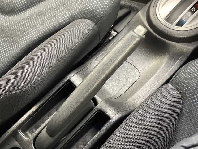 ホンダ フィット G スマートセレクション 群馬県 2012(平24)年 2.3万km アズールブルーメタリック 禁煙車　純正モニター付きCDデッキ　ステアリングスイッチ　ETC　オートライト　バックカメラ　前後ドライブレコーダー　スマートキー　電動格納ミラー　純正フロアマット　横滑り防止装置　盗難防止装置