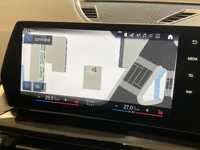 ＢＭＷ ＢＭＷ Ｘ１ xDrive 20i Xライン 熊本県 2023(令5)年 2.8万km サファイアブラックP ・スマートキー/・プッシュスタート/・インテリジェントセーフティ/・パーキングアシスト/・PDC自動起動/・アクティブPDC緊急ブレーキ/・ヒルディセントコントロール/・ハイビームアシスト/・クルーズコントロール(追従式)/・黒革シート/・前席パワーシート/・前席シートヒーター/・純正メモリナビ/　【Bluetooth・USB・AppleCarPlay】/・全方位カメラ/・ETC/・ワイヤレス充電/・ドライブレコーダー(前後録画)/・パワーバックドア/・LEDヘッドランプ/・純正マット