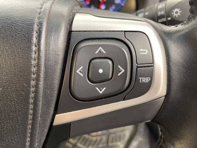 トヨタ ハリアー エレガンス 富山県 2017(平29)年 5.3万km ブラック ALPINE9型ナビ（AM/FM/BT/DVD/フルセグ）/バックカメラ/ドライブレコーダー/ETC/ハーフレザーシート/D席パワーシート/横滑り防止装置/アイドリングストップ/純正アルミホイール付夏タイヤ車載有/社外アルミホイール/純正フロアマット/オートLEDライト/フォグライト/革巻きステアリング/ステアリングスイッチ/スマートキー/スペアキー