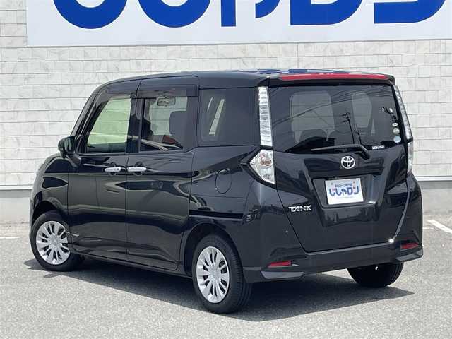 トヨタ タンク G S 佐賀県 2017(平29)年 5.6万km ブラックマイカメタリック (株)IDOMが運営する【じしゃロン佐賀店】の自社ローン専用車両になります。こちらは現金またはオートローンご利用時の価格です。自社ローンご希望の方は別途その旨お申付け下さい/純正SDナビ/ワンセグテレビ/Bluetooth/バックカメラ/純正ドライブレコーダー（前）/衝突軽減ブレーキ/両側パワースライドドア/アイドリングストップ/クルーズコントロール/前席シートヒーター/横滑り防止/パーキングセンサー/オートライト/LEDヘッドライト/純正フロアマット