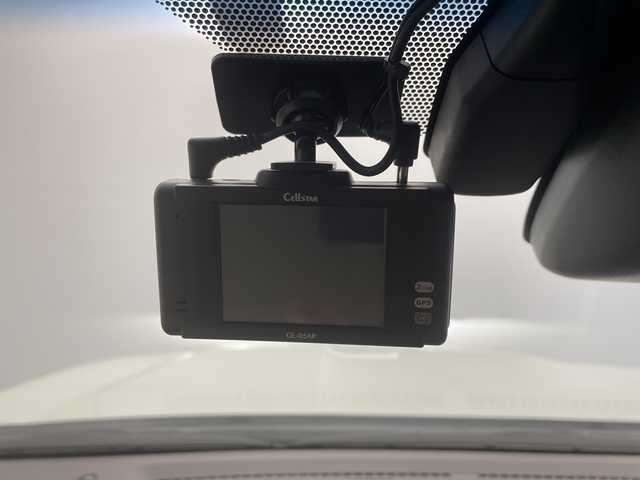 トヨタ ランドクルーザー プラド TX Lパッケージ マットブラED 茨城県 2023(令5)年 2.9万km ホワイトパールクリスタルシャイン 純正メモリナビ/Bluetooth/フルセグTV/USB/サンルーフ/パワーシート/シートヒーター/エアシート/クルーズコントロール/全方位カメラ/ビルトインETC2.0/ルーフレール/ドライブレコーダー/純正18インチAW装着/純正フロアマット/ドアバイザー/ステアリングスイッチ/衝突被害軽減システム/横滑り防止装置/先行車発進告知/前後コーナーセンサー/オートライト/オートハイビーム/ヘッドライトウォッシャー/オートライト/フロントフォグ/LEDヘッドライト/スマートキー/スペアキー1本