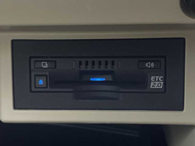 トヨタ ランドクルーザー プラド TX Lパッケージ マットブラED 茨城県 2023(令5)年 2.9万km ホワイトパールクリスタルシャイン 純正メモリナビ/Bluetooth/フルセグTV/USB/サンルーフ/パワーシート/シートヒーター/エアシート/クルーズコントロール/全方位カメラ/ビルトインETC2.0/ルーフレール/ドライブレコーダー/純正18インチAW装着/純正フロアマット/ドアバイザー/ステアリングスイッチ/衝突被害軽減システム/横滑り防止装置/先行車発進告知/前後コーナーセンサー/オートライト/オートハイビーム/ヘッドライトウォッシャー/オートライト/フロントフォグ/LEDヘッドライト/スマートキー/スペアキー1本