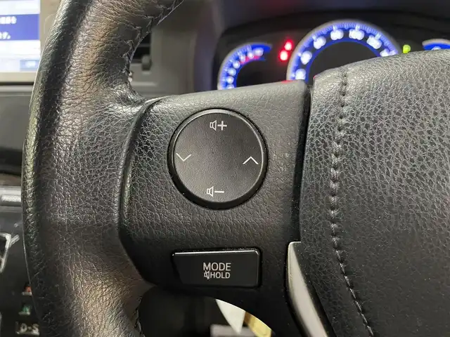 トヨタ アイシス プラタナ Vセレクション 道央・札幌 2014(平26)年 13.8万km ボルドーマイカメタリック 4WD/ワンオーナー/両側パワースライドドア /純正メモリナビ/・ワンセグTV/CD/BT/AM/FM/バックカメラ/純正エンジンスターター/社外ドライブレコーダー/社外レーダー/横滑り防止装置/プッシュスタート/スマートキー/スペアキー/3列シート/純正フロアマット/純正ドアバイザー/ウインカーミラー/ステアリングリモコン/オートライト/フォグライト/ビルトインETC/純正15インチAW/社外AW付冬タイヤ積込/・195/65R15 ’20製 4mm/新車時保証書/取扱説明書