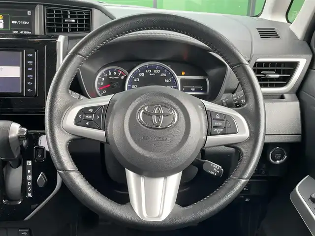 トヨタ ルーミー カスタムG 香川県 2020(令2)年 4.2万km ブラックマイカメタリック 走行距離41369km/ディーラー純正ナビ/バックカメラ/両側パワースライドドア/ドライブレコーダー/ビルトインETC/衝突被害軽減装置/コーナーセンサー/オートハイビーム/LEDライト/オートライト/フォグランプ/横滑り防止装置/アイドリングストップ/ロールサンシェード/プッシュスタート/スマートキー