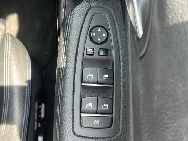 ＢＭＷ １１８ｄ Mスポーツ エディションシャドー 岐阜県 2018(平30)年 3.8万km 青 /純正HDDナビ//（BT/FM/AM/USB）//バックカメラ//前方ドライブレコーダー//レーダークルーズコントロール//パーキングアシスト//コーナーセンサー//レーンアシスト//純正LEDヘッドライト//純正18インチアルミホイール//前席パワーシート//本革シート//シートヒーター//スペアキー×1//プッシュスタート＆スマートキー