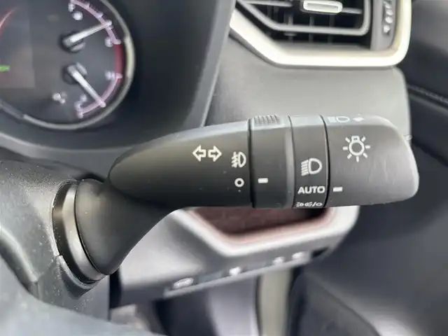 トヨタ ＲＡＶ４ G 愛知県 2021(令3)年 3.9万km ホワイトパールクリスタルシャイン ワンオーナー/純正ナビ　AM/FM/BT/Miracast/アダプティブクルーズコントロール/バックカメラ/アラウンドビューモニター/純正ラゲージソフトトレイ/純正トノカバー/電動リアゲート/前後ドライブレコーダー/ETCビルトイン/パワーシート/シートヒーター/ステアヒーター/レザーシート/前後コーナーセンサー/クリアランスソナー/USB入力端子/純正アルミホイール/純正フロアマット/ABS/横滑り防止装置/レーンキープアシスト/盗難防止装置/衝突被害軽減システム/オートマチックハイビーム/オートライト/パワーステアリング/パワーウィンドウ/電動格納式ミラー/スマートキー/スペアキー/ブレーキホールド/RCTA機能