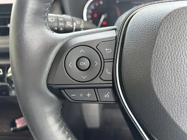トヨタ ＲＡＶ４ G 愛知県 2021(令3)年 3.9万km ホワイトパールクリスタルシャイン ワンオーナー/純正ナビ　AM/FM/BT/Miracast/アダプティブクルーズコントロール/バックカメラ/アラウンドビューモニター/純正ラゲージソフトトレイ/純正トノカバー/電動リアゲート/前後ドライブレコーダー/ETCビルトイン/パワーシート/シートヒーター/ステアヒーター/レザーシート/前後コーナーセンサー/クリアランスソナー/USB入力端子/純正アルミホイール/純正フロアマット/ABS/横滑り防止装置/レーンキープアシスト/盗難防止装置/衝突被害軽減システム/オートマチックハイビーム/オートライト/パワーステアリング/パワーウィンドウ/電動格納式ミラー/スマートキー/スペアキー/ブレーキホールド/RCTA機能