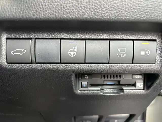 トヨタ ＲＡＶ４ G 愛知県 2021(令3)年 3.9万km ホワイトパールクリスタルシャイン ワンオーナー/純正ナビ　AM/FM/BT/Miracast/アダプティブクルーズコントロール/バックカメラ/アラウンドビューモニター/純正ラゲージソフトトレイ/純正トノカバー/電動リアゲート/前後ドライブレコーダー/ETCビルトイン/パワーシート/シートヒーター/ステアヒーター/レザーシート/前後コーナーセンサー/クリアランスソナー/USB入力端子/純正アルミホイール/純正フロアマット/ABS/横滑り防止装置/レーンキープアシスト/盗難防止装置/衝突被害軽減システム/オートマチックハイビーム/オートライト/パワーステアリング/パワーウィンドウ/電動格納式ミラー/スマートキー/スペアキー/ブレーキホールド/RCTA機能