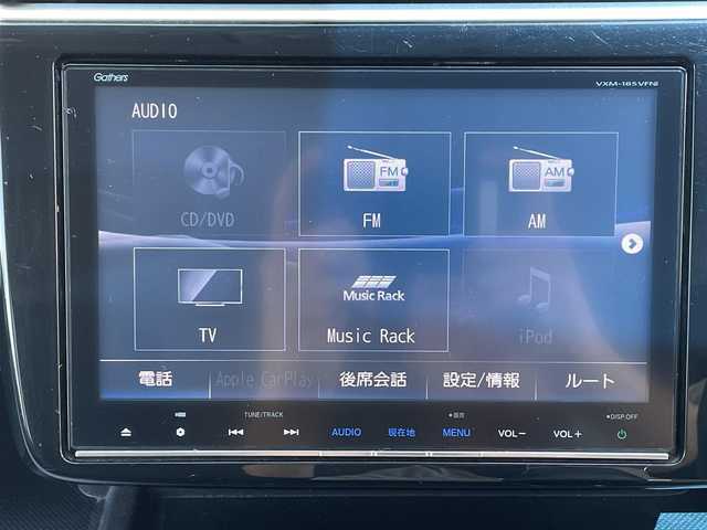 ホンダ ステップワゴン スパーダ ホンダセンシング 道央・札幌 2017(平29)年 8.9万km プラチナホワイトパール ・４WD/・Gathers SDナビ・CD・DVD・SD・Bluetooth/・フルセグTV/・バックカメラ/・衝突軽減ブレーキ/・レーンキープアシスト/・レーダークルーズ/・両側パワースライドドア/・後席モニター/・純正エンジンスターター/・ビルトインETC/・前後ドライブレコーダー/・パドルシフト/・LEDヘッドライト/・フォグランプ/・寒冷地仕様/・横滑り防止/・ウインカーミラー/・スマートキー/・純正１６インチアルミホイール/・純正フロアマット/・取扱説明書/・スペアキー