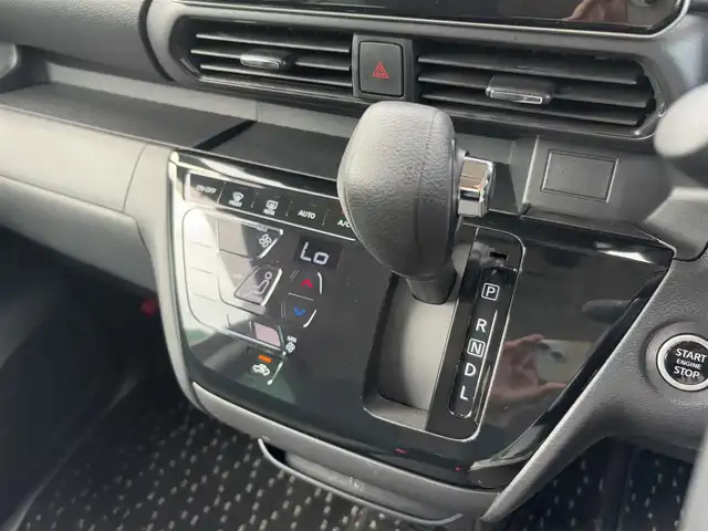 日産 ルークス ハイウェイスター X 徳島県 2024(令6)年 0.6万km スパークリングレッド/ブラック エマージェンシーブレーキシステム/９型ナビゲーション　/（フルセグ/CD/DVD/HDMI)/全方位モニター　/ナビ連動ドライブレコーダー　/ＥＴＣ　/ＬＥＤヘッドライト　/フォグ　/ヘッドライトレベリング/アイドリングストップ　/両側パワースライドドア　/ハンズフリードア　/ウィンカーミラー/カーテンエアバック　/プッシュスタート/スマートキー/ステアリングリモコン/サイドバイザー/リヤワイパー