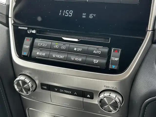トヨタ ランドクルーザー AX Gセレクション 福島県 2018(平30)年 5.3万km パール モデリスタエアロ/4WD/純正ナビ/レザーシート/パワーシート/シートヒーター/LEDオートライト/オートハイビーム/フォグランプ/プリクラッシュ/レーダークルーズコントロール/レーンキープ/前後ドライブレコーダー
