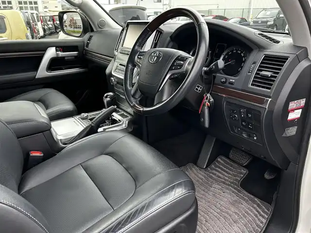 トヨタ ランドクルーザー AX Gセレクション 福島県 2018(平30)年 5.3万km パール モデリスタエアロ/4WD/純正ナビ/レザーシート/パワーシート/シートヒーター/LEDオートライト/オートハイビーム/フォグランプ/プリクラッシュ/レーダークルーズコントロール/レーンキープ/前後ドライブレコーダー