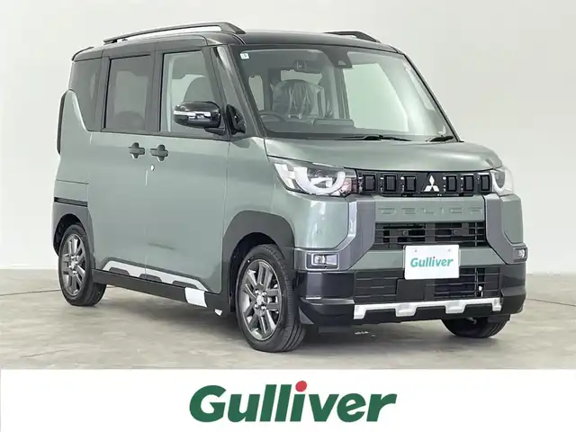 三菱 デリカミニ T プレミアム 千葉県 2025(令7)年 0.1千km 緑Ⅱ 届出済未使用車/純正９インチディスプレイオーディオ/・Bluetooth/Apple Car Play/Android Auto/・全方位カメラ/デジタルインナーミラー/両側パワースライドドア/・モーションセンサー付/アダプティブクルーズコントロール/・衝突被害軽減ブレーキ/・レーンキープアシスト/・車線逸脱警報/・前後ソナーセンサー/・前後コーナーセンサー/・ダウンヒルアシスト/ステアリングリモコン/シートヒーター/・ステアリングヒーター/パドルシフト/純正アルミホイール/スマートキー/取説・保証書