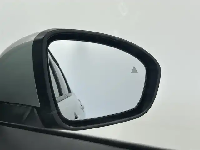 日産 ノート S 千葉県 2022(令4)年 2.4万km ブリリアントシルバー 360°セーフティアシスト/・エマージェンシーブレーキ/・車線逸脱警報/・車線逸脱防止/・後側方車両検知警報/・後側方衝突防止支援/全方位カメラ/社外7インチメモリナビ/BT AM FM/オートライト/オートハイビーム/ヘッドライトレベライザー/デジタルインナーミラー/パーキングスイッチ/ブレーキホールド/ドアバイザー/プッシュスタート/スマートキー/ETC