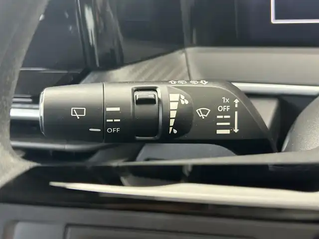日産 ノート S 千葉県 2022(令4)年 2.4万km ブリリアントシルバー 360°セーフティアシスト/・エマージェンシーブレーキ/・車線逸脱警報/・車線逸脱防止/・後側方車両検知警報/・後側方衝突防止支援/全方位カメラ/社外7インチメモリナビ/BT AM FM/オートライト/オートハイビーム/ヘッドライトレベライザー/デジタルインナーミラー/パーキングスイッチ/ブレーキホールド/ドアバイザー/プッシュスタート/スマートキー/ETC