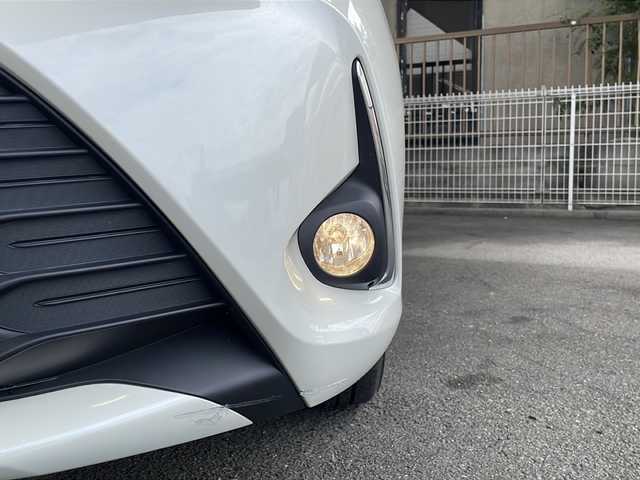トヨタ ヴィッツ F セーフティーエディションⅢ 京都府 2019(令1)年 5.8万km ホワイトパールクリスタルシャイン 純正ナビ　/Ｂｌｕｅｔｏｏｔｈ接続　/フルセグＴＶ/バックカメラ　/禁煙車　/レーンキープアシスト　/衝突被害軽減システム　/電格ミラー/ウィンカーミラー　　/ドアバイザー　/フォグランプ　/ＬＥＤヘッドライト/オートマチックハイビーム/ワンオーナー/プッシュスタート