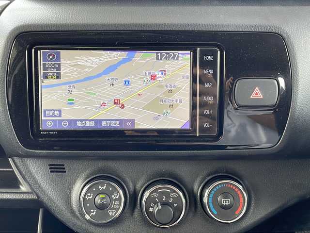 トヨタ ヴィッツ F セーフティーエディションⅢ 京都府 2019(令1)年 5.8万km ホワイトパールクリスタルシャイン 純正ナビ　/Ｂｌｕｅｔｏｏｔｈ接続　/フルセグＴＶ/バックカメラ　/禁煙車　/レーンキープアシスト　/衝突被害軽減システム　/電格ミラー/ウィンカーミラー　　/ドアバイザー　/フォグランプ　/ＬＥＤヘッドライト/オートマチックハイビーム/ワンオーナー/プッシュスタート