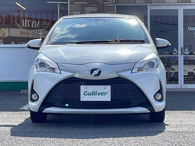 トヨタ ヴィッツ F セーフティーエディションⅢ 徳島県 2019(令1)年 5.8万km ホワイトパールクリスタルシャイン 純正7型ナビ　/（BT/フルセグ/CD/ラジオ）/バックカメラ/レーンキープアシスト　/衝突被害軽減システム　/ETC/電格ミラー/ウィンカーミラー　　/ドアバイザー　/フォグランプ　/ＬＥＤヘッドライト/オートライト/オートマチックハイビーム/ワンオーナー/ステアリングリモコン/プッシュスタート/純正フロアマット