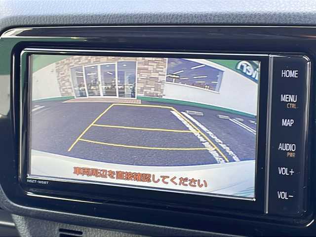 トヨタ ヴィッツ F セーフティーエディションⅢ 徳島県 2019(令1)年 5.8万km ホワイトパールクリスタルシャイン 純正7型ナビ　/（BT/フルセグ/CD/ラジオ）/バックカメラ/レーンキープアシスト　/衝突被害軽減システム　/ETC/電格ミラー/ウィンカーミラー　　/ドアバイザー　/フォグランプ　/ＬＥＤヘッドライト/オートライト/オートマチックハイビーム/ワンオーナー/ステアリングリモコン/プッシュスタート/純正フロアマット