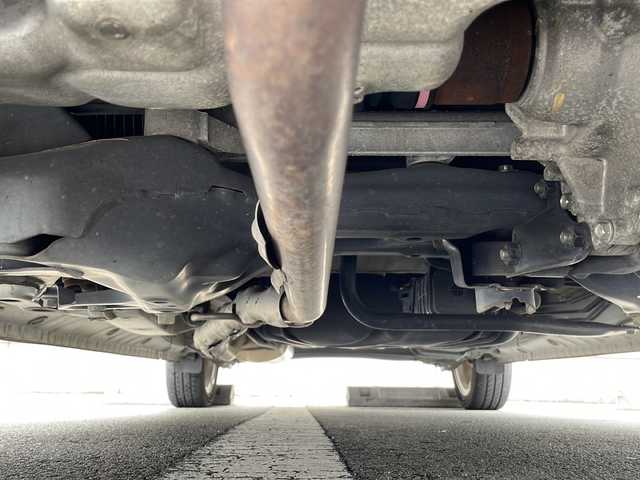 ホンダ Ｎ ＷＧＮ カスタム G ターボパッケージ 静岡県 2015(平27)年 6.4万km カトラリーシルバーM /純正ナビ//純正ＣＤ//バックカメラ//ＣＴＢＡ//パドルシフト//純正15インチＡＷ//ドライブレコーダー//ディスチャージ//スマートキー