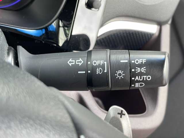 ホンダ Ｎ ＷＧＮ カスタム G ターボパッケージ 静岡県 2015(平27)年 6.4万km カトラリーシルバーM /純正ナビ//純正ＣＤ//バックカメラ//ＣＴＢＡ//パドルシフト//純正15インチＡＷ//ドライブレコーダー//ディスチャージ//スマートキー