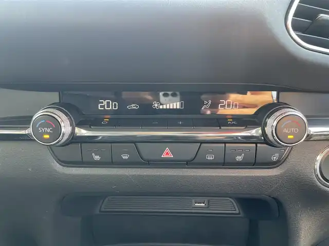 マツダ ＣＸ－３０ 富山県 2019(令1)年 3.6万km ソウルレッドクリスタルM ワンオーナー/革シート/メーカーナビ/Bluetooth/バックカメラ/コーナーセンサー/スマートキー/パワーシート/シートヒーター/LEDオートライト/レーダークルーズコントロール/レーンキープアシスト