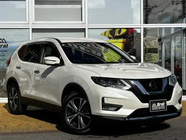 日産 エクストレイル 20Xi 道北・旭川 2020(令2)年 1.6万km ブリリアントホワイトパール ワンオーナー/アルパイン10インチナビ/アラウンドビューモニター/フルセグTV/プロパイロット/クルーズコントロール/インテリジェントルームミラー/パワーバックドア/ドライブレコーダー/全席シートヒーター/コーナーセンサー/ETC