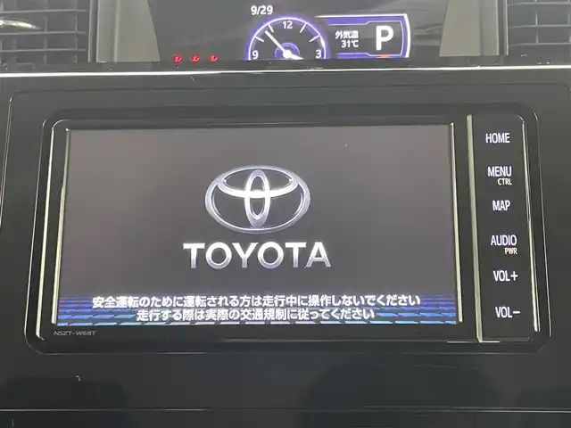 トヨタ タンク カスタムG－T 岡山県 2019(平31)年 4.7万km パールホワイトⅢ 純正7インチナビ NSZT-W68T/地デジフルセグ/Bluetooth/CD/DVD/バックカメラ /純正12インチフリップダウンモニター V12T-R68C/両側パワースライドドア/スマートアシスト/クルーズコントロール/ビルトインETC/LEDヘッドライト/オートライト /HDMI接続/社外フロアマット/誤発進抑制/プッシュスタート /スマートキー/取扱説明書/スペアキー×１