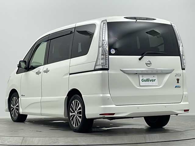 日産 セレナ HWS S HV Vセレ +SeftyⅡ 大阪府 2016(平28)年 4.9万km ブリリアントホワイトパール 純正9インチナビ/・AM/FM/・フルセグTV/・CD/DVD/・Bluetooth/・AUX/純正フリップダウンモニター/アラウンドビューモニター/両側パワースライドドア/ETC/クルーズコントロール/LEDヘッドライト/前後コーナーセンサー/オートライト