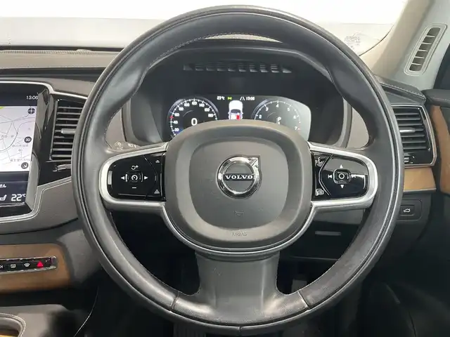 ボルボ ＸＣ９０ T6 AWD インスクリプション 静岡県 2019(令1)年 4.2万km オニキスブラックP 純正HDDナビ/・Bluetooth/・Apple Carplay /Android　Auto/ETＣ/360°カメラシステム/パークアシストパイロット/アダプティブクルーズコントロール/パイロットアシスト/ブラインドスポット/衝突軽減ブレーキ/Harman/Kardonサウンドシステム/黒革シート/・前席シートヒーター/・前席エアシート/・メモリー機能付きパワーシート/純正前後ドライブレコーダー/パワーバックドア