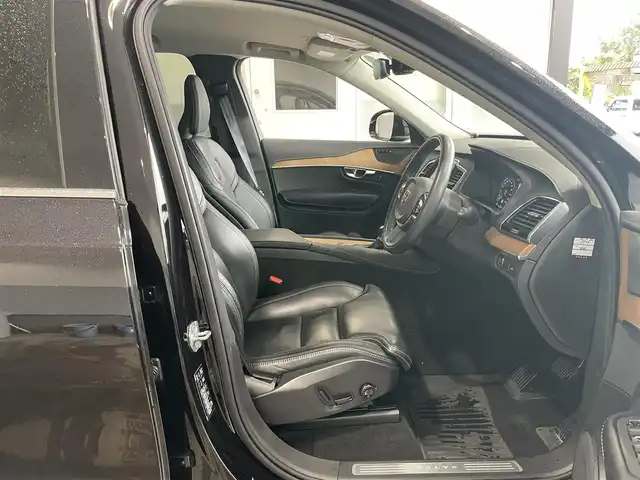 ボルボ ＸＣ９０ T6 AWD インスクリプション 静岡県 2019(令1)年 4.2万km オニキスブラックP 純正HDDナビ/・Bluetooth/・Apple Carplay /Android　Auto/ETＣ/360°カメラシステム/パークアシストパイロット/アダプティブクルーズコントロール/パイロットアシスト/ブラインドスポット/衝突軽減ブレーキ/Harman/Kardonサウンドシステム/黒革シート/・前席シートヒーター/・前席エアシート/・メモリー機能付きパワーシート/純正前後ドライブレコーダー/パワーバックドア