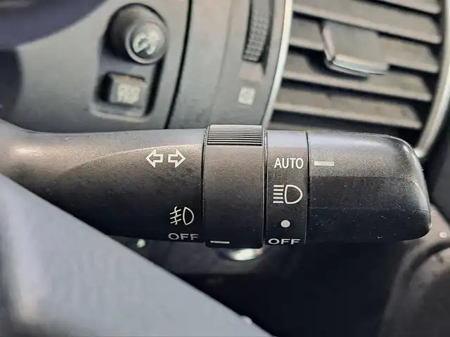 トヨタ ランドクルーザー プラド TX Lパッケージ・G－フロンティア 大阪府 2016(平28)年 8.9万km ホワイトパールクリスタルシャイン /禁煙車//ワンオーナー//MODELLISTAエアロ（フロント・リア）//サンルーフ/ルーフレール//LEDヘッドライト//ディーラー純正SDナビ/NSZT-W66T//Bluetooth/CD/DVD/SD/フルTV//バックカメラ//クルーズコントロール//前後コーナーセンサー//ビルトインETC//社外17インチアルミホイール/XTREME-J//茶革シート//前席パワーシート/シートヒーター//純正フロアマット//取説・保証書