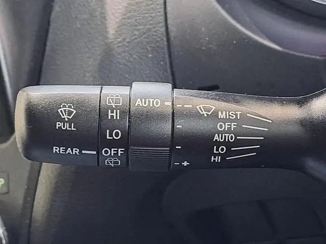 トヨタ ランドクルーザー プラド TX Lパッケージ・G－フロンティア 大阪府 2016(平28)年 8.9万km ホワイトパールクリスタルシャイン /禁煙車//ワンオーナー//MODELLISTAエアロ（フロント・リア）//サンルーフ/ルーフレール//LEDヘッドライト//ディーラー純正SDナビ/NSZT-W66T//Bluetooth/CD/DVD/SD/フルTV//バックカメラ//クルーズコントロール//前後コーナーセンサー//ビルトインETC//社外17インチアルミホイール/XTREME-J//茶革シート//前席パワーシート/シートヒーター//純正フロアマット//取説・保証書