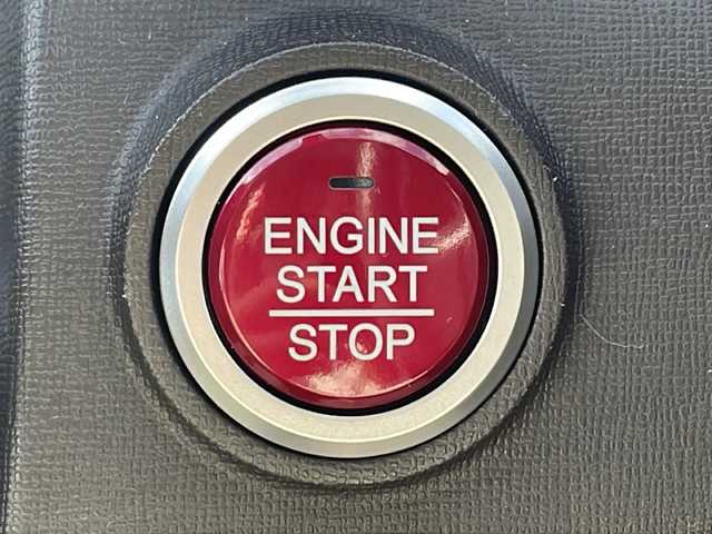 ホンダ Ｎ ＯＮＥ 山口県 2019(平31)年 6.7万km サーフブルー ワンオーナー/スマートキー×2/純正ナビ【VXM-184Ci】/バックカメラ/D席/N席シートヒーター/あんしんパッケージ/・シティブレーキアクティブシステム/（低速域衝突軽減ブレーキ＋誤発進抑制機能）/・前席用i-サイドエアバッグシステム/・サイドカーテンエアバッグシステム/（前席/後席対応）/オートライト/純正フロマット/ビルトインETC/保証書/取扱説明書