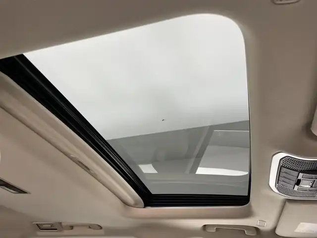 トヨタ ランドクルーザー ZX 愛知県 2024(令6)年 0.1千km プレシャスホワイトパール 純正１２．３型ナビ　ムーンルーフ　モデリスタ　禁煙　ＪＢＬサウンド　ベージュ革　全方位カメラ　シートヒーター　ハンドルヒーター　ハンズフリー電動リアゲート　衝突軽減　追従クルコン　ＢＳＭ　ＨＵＤ　コーナーセンサー　サイドステップ　スマートエントリーシステム　マルチテレーンモニター　　プリクラッシュセーフティ　Tコネクトナビシステムオプション　TVキャンセラー