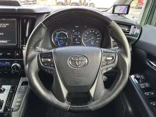 トヨタ アルファードハイブリット S 福島県 2018(平30)年 8.8万km ホワイトパールクリスタルシャイン Toyota Safety Sense/レーダークルーズコントロール/純正ナビゲーション/【フルセグTV/FM・AM/BT】/後席社外モニター/両側パワースライドドア/デジタルインナーミラー/モデリスタエアロ/ビルトインETC/バックカメラ/コーナーセンサー/前後ドライブレコーダー/オートLEDヘッドライト/オートハイビーム/レーンキープアシスト/横滑り防止/革巻きステアリング/ステアリングスイッチ/プッシュスタート/スマートキー