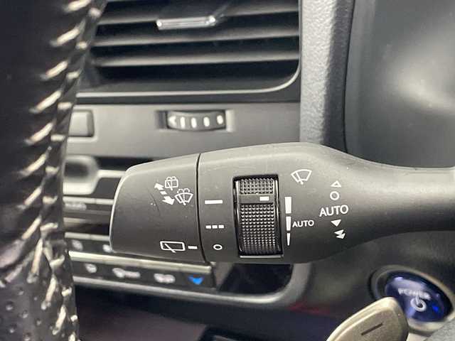 レクサス ＲＸ 450h Fスポーツ 鹿児島県 2021(令3)年 4.6万km グラファイトブラックガラスフレーク ワンオーナー/レクサスセーフティプラス/純正ナビ/（CD/DVD/BT/フルセグTV）/AppleCarPlay/パノラマルーフ/パノラミックビューモニター/パドルシフト/プリクラッシュセーフティ/レーンキープアシストパワーバックドア/レーダークルーズコントロール/ヘッドアップディスプレイ/ブラインドスポットモニター/3眼LEDヘッドライト/赤レザーシート/シートヒーター/シートベンチレーション/ETC2.0/ハンドルヒーター/保証書/取扱説明書